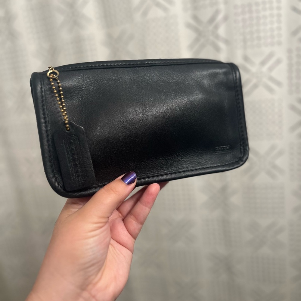Vintage coach chunky case